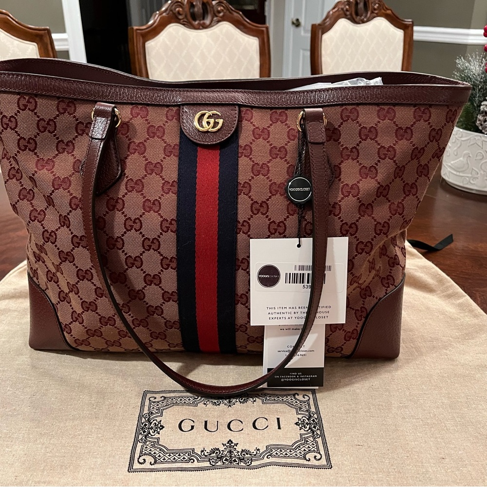 Brand new Gucci GG Canvas Vintage Web Ophidia Medium Tote Bag!